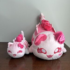 Lot of 2: Aphmau MeeMeows Strawberry Shortcake Cat Plush Litter 3 6" & 11"